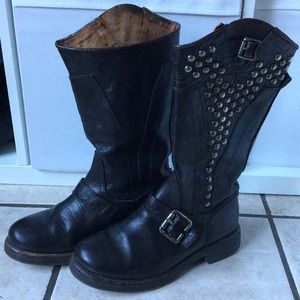 Mid calf leather motorcycle riding boots size 6